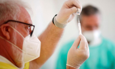 CORONAVIRUS: L'ALLEMAGNE RATE SON OBJECTIF D'UN TAUX DE VACCINATION À 80%