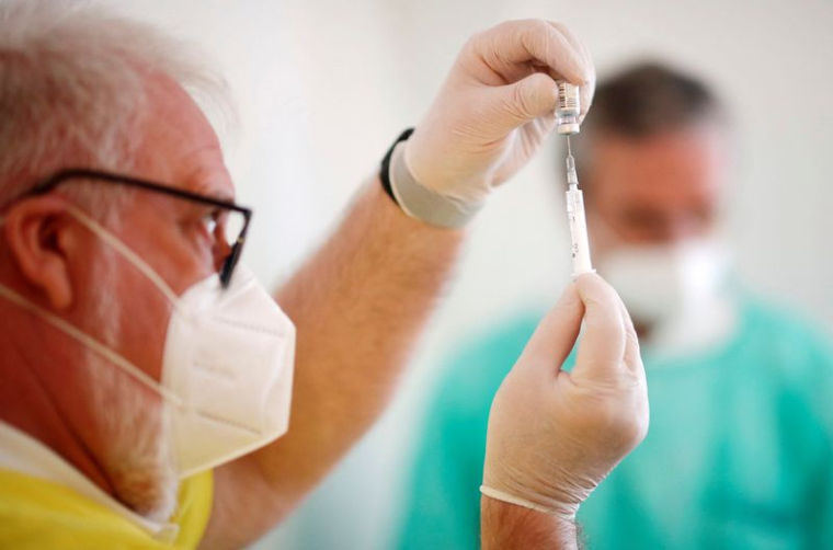 CORONAVIRUS: L'ALLEMAGNE RATE SON OBJECTIF D'UN TAUX DE VACCINATION À 80%