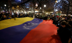 Rassemblement nocturne de soutien à l'opposante vénézuélienne et prix Nobel de la paix Maria Corina Machado, le 10 décembre 2025 à Oslo ( AFP / Odd ANDERSEN )