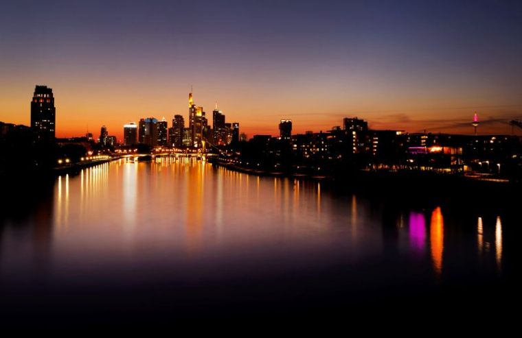 ALLEMAGNE: LE CLIMAT DES AFFAIRES BAISSE PLUS QUE PRÉVU EN JUIN, MONTRE L'ENQUÊTE IFO