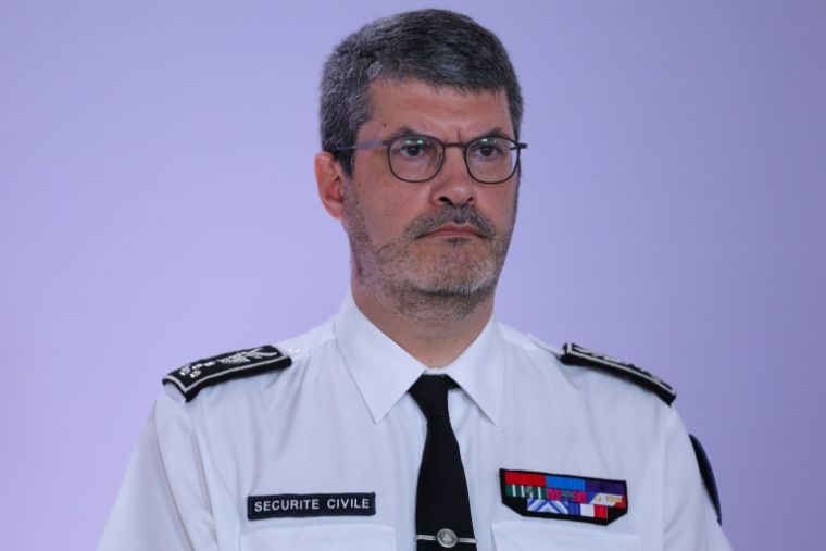 Le directeur général de la Sécurité civile, Julien Marion, le 10 juillet 2026 à Paris ( AFP / Kenzo TRIBOUILLARD )