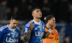 Diego Carlos reste en Italie
