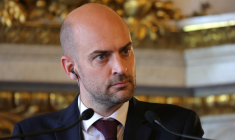 Jean-Noël Barrot, le 18 juillet 2025, à Paris ( AFP / THOMAS SAMSON )