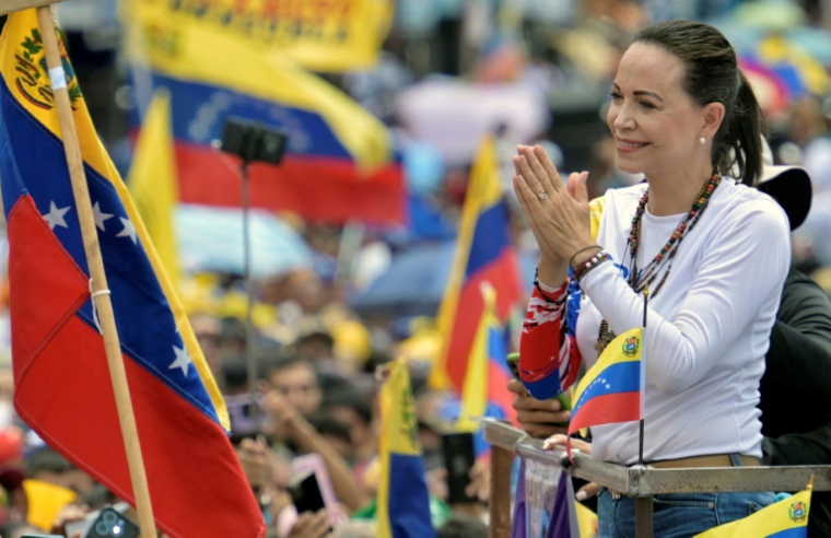 La cheffe de l'opposition vénézuélienne Maria Corina Machado lors d'un rassemblement de campagne du candidat à la présidence Edmundo Gonzalez Urrutia, à Barinas, au Venezuela, le 6 juillet 2024 ( AFP / Juan BARRETO )