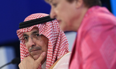 Le ministre saoudien des Finances, Mohammed Al-Jadaan, à Washington DC, le 25 avril 2025 ( AFP / BRENDAN SMIALOWSKI )