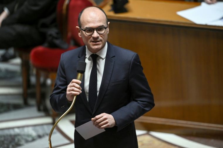 Le ministre de l'Industrie Sébastien Martin à l'Assemblée nationale, le 19 novembre 2025 à Paris ( AFP / JULIEN DE ROSA )