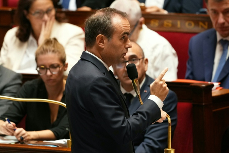 Le Premier ministre Sébastien Lecornu devant l'Assemblée nationale à Paris le 6 octobre 2026 ( AFP / Dimitar DILKOFF )