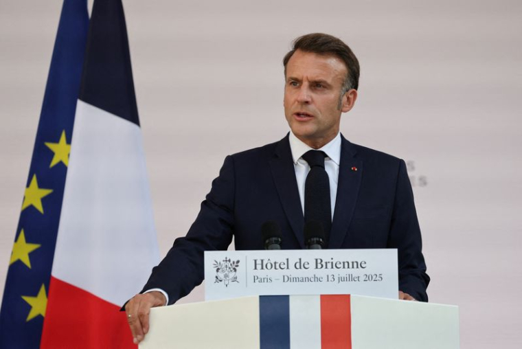 La veille du défilé annuel de la fête nationale dans la capitale française