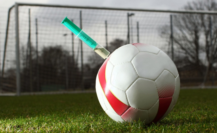 « La réalité du dopage dans le football dépasse sans doute les 0,2% de cas positifs »