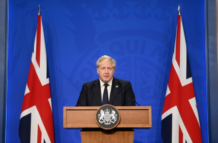 LE GOUVERNEMENT BRITANNIQUE RENONCE AU PASSEPORT VACCINAL