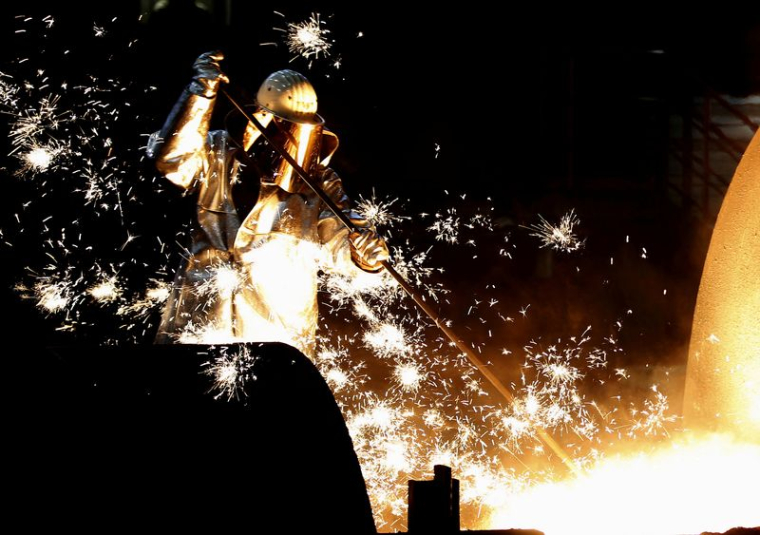 Une usine sidérurgique à Duisbourg, en Allemagne