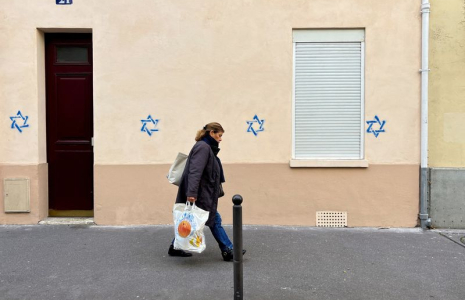 Bâtiments de Paris marqués d'une étoile de David