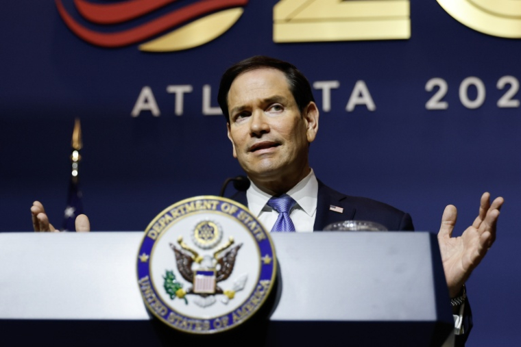 Le ministre américain des Affaires étrangères, Marco Rubio, s'exprime lors d'une conférence de presse dans le cadre de la réunion des ministres des Affaires étrangères du G20 à Atlanta, en Géorgie, le 31 octobre 2026.  ( AFP / Erik S. Lesser )