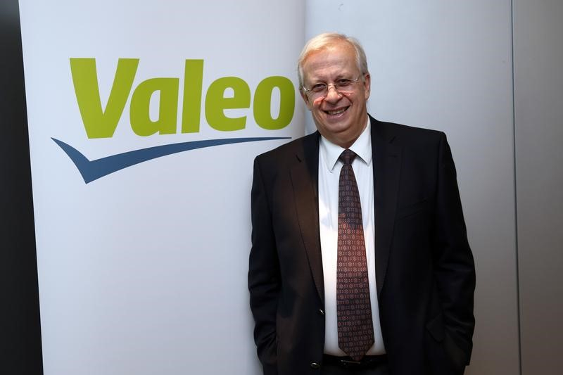 RÉSULTATS 2016 EN LIGNE POUR VALEO, OPTIMISME PRUDENT POUR 2017