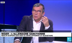 Niger : la France dans le viseur, selon les putschistes, Paris "veut intervenir militairement"