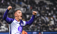 Hissez haut, Santi Hidalgo !