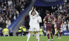 La presse espagnole s'enflamme sur le triplé de Kylian Mbappé