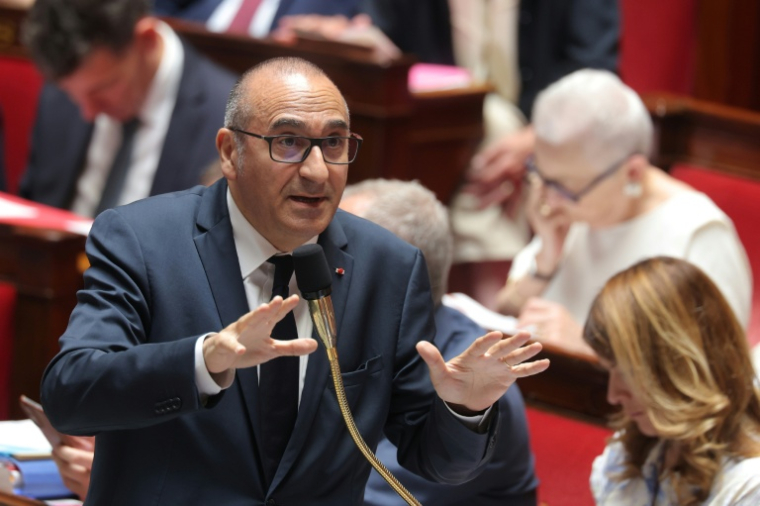 Laurent Nunez, ministre de l'Intérieur, répondant aux questions au gouvernement à l'Assemblée nationale, le 30 juin 2026 ( AFP / Kenzo TRIBOUILLARD )