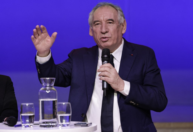François Bayrou à Paris, le 7 mars 2025. ( AFP / STEPHANE DE SAKUTIN )