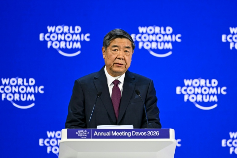 Le vice-Premier ministre chinois He Lifeng au Forum économique mondial de Davos, le 20 janvier 2026 en Suisse ( AFP / Fabrice COFFRINI )