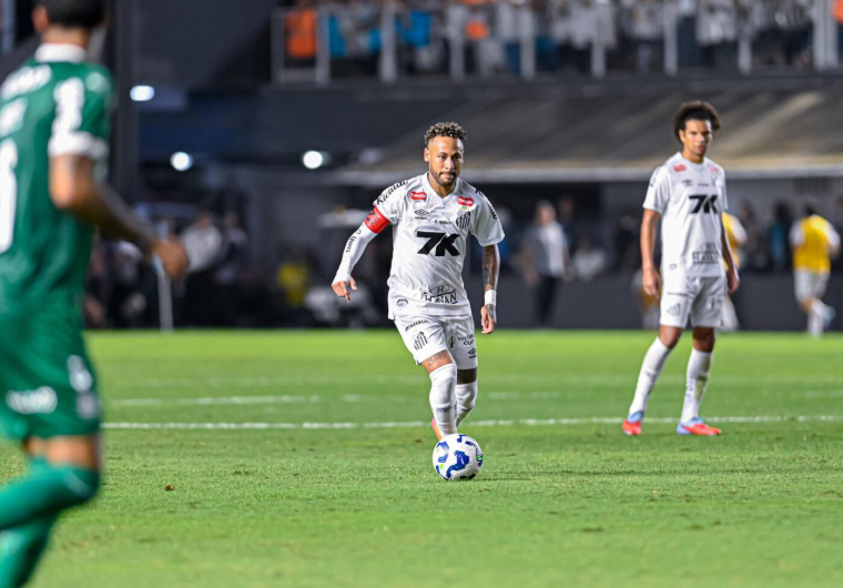 Neymar dans la « liste » des joueurs « sélectionnables » d’Ancelotti