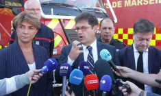 Marseille: "le feu est en très nette régression" (préfet)