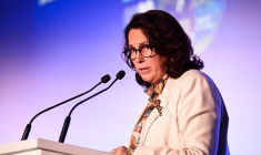 La ministre ouverte à un Mondial organisé par la France et l'Allemagne
