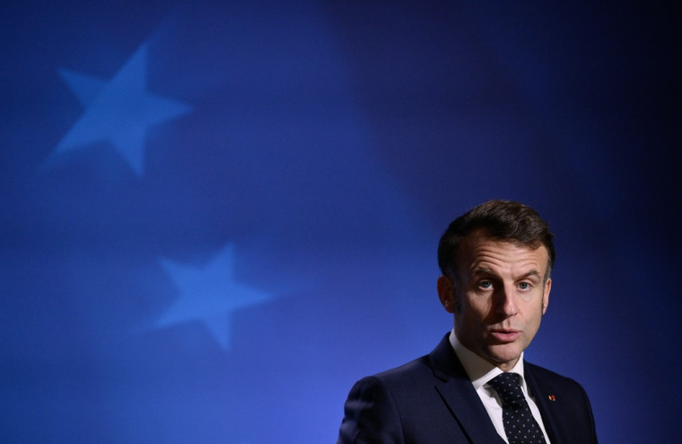 Emmanuel Macron à Bruxelles le 19 décembre 2025. ( AFP / JOHN THYS )