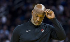 L'entraîneur principal des Portland Trail Blazers, Chauncey Billups