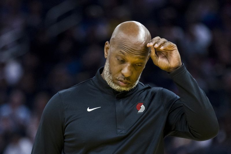 L'entraîneur principal des Portland Trail Blazers, Chauncey Billups