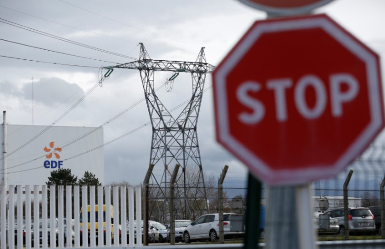 EDF DEMANDE LA FIN DE L'ACCÈS AU NUCLÉAIRE ACCORDÉ À SES RIVAUX