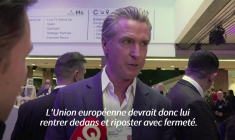 Pour faire reculer Trump, il faut "lui rentrer dedans", dit Newsom à l'UE