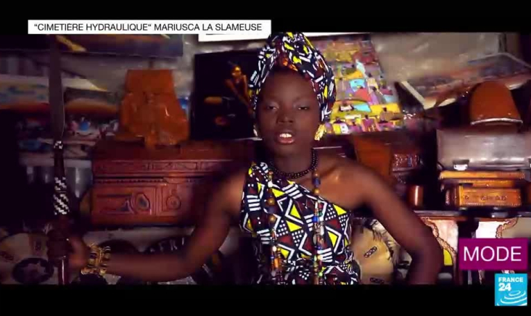 Les artistes Mariusca La Slameuse et Spirita Nanda dénoncent les violences faites aux enfants