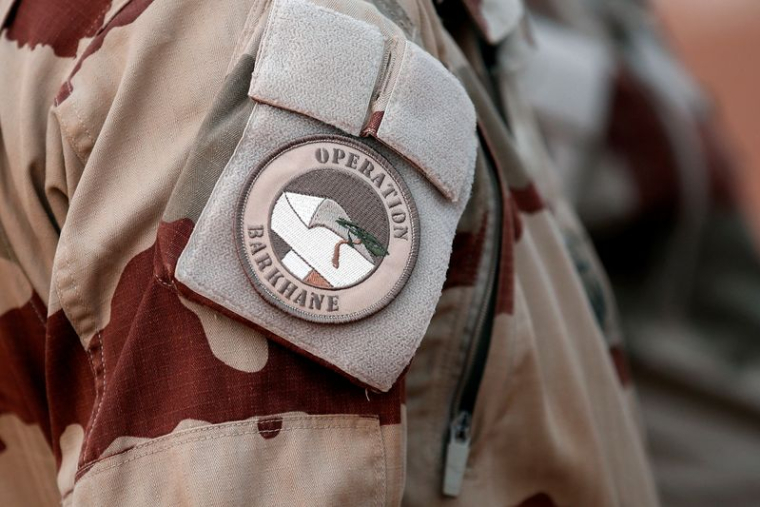 MALI: UN MILITAIRE FRANÇAIS TUÉ DANS UNE ATTAQUE AU MORTIER