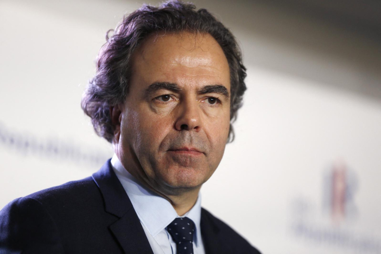 Luc Chatel, en 2015, à Paris (illustration) ( AFP / THOMAS SAMSON )