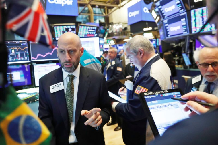 WALL STREET OUVRE EN HAUSSE
