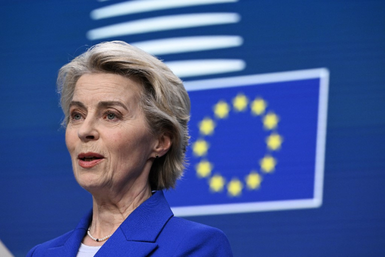 Ursula von der Leyen à Bruxelles, en Belgique, le 19 décembre 2024. ( AFP / JOHN THYS )