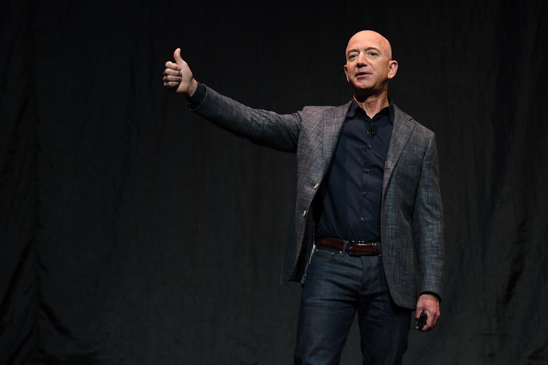 JEFF BEZOS A VENDU POUR 2,8 MILLIARDS DE DOLLARS D'ACTIONS AMAZON