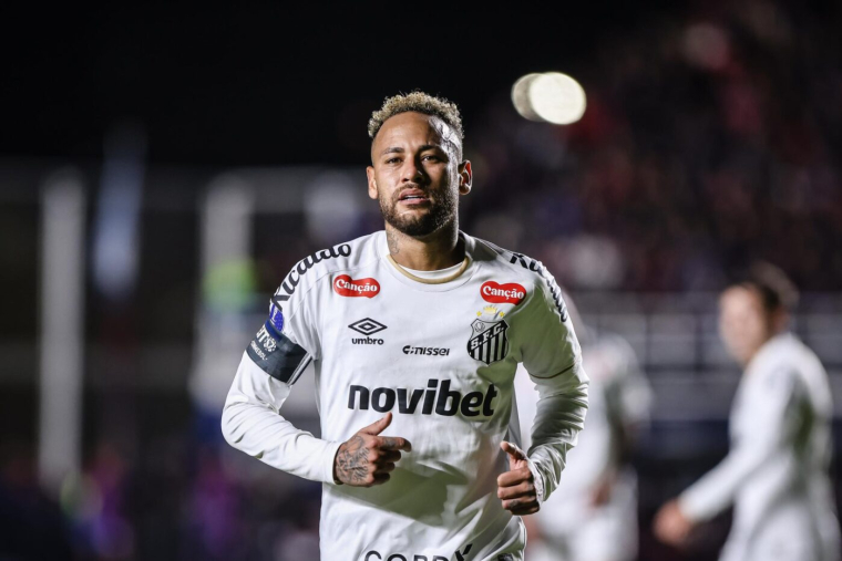 Quand Neymar fait pleurer de joie un jeune fan