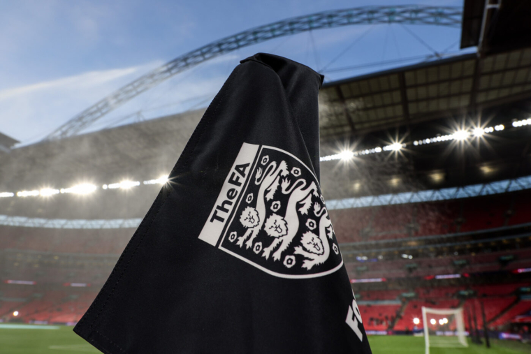 La fédération anglaise interdit la pratique du foot féminin aux femmes transgenres