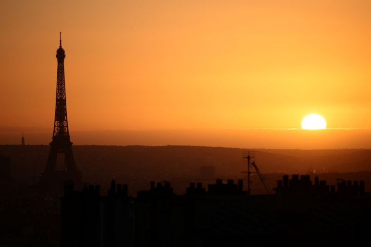 CORONAVIRUS: LA FRANCE RAPPORTE 261.481 NOUVEAUX CAS EN 24 HEURES