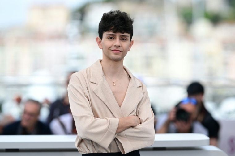 Le cinéaste chilien Diego Céspedes au Festival de Cannes, le 16 mai 2025 ( AFP / Miguel MEDINA )