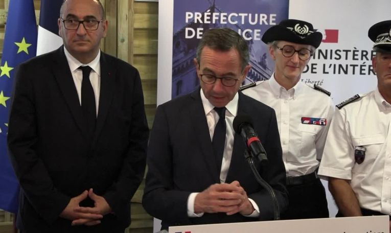 Sécurité: il y a "la France des héros" et "la France des salauds" (Retailleau)