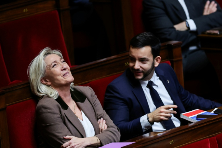 Marine Le Pen et Jean-Philippe Tanguy, le 30 octobre 2025 à l'Assemblée nationale à Paris ( AFP / Anne-Christine POUJOULAT )