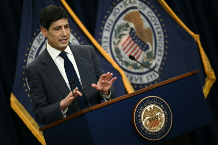 Le nouveau patron de la Fed Kevin Warsh à Washington le 17 juin 2026 ( AFP / Brendan SMIALOWSKI )