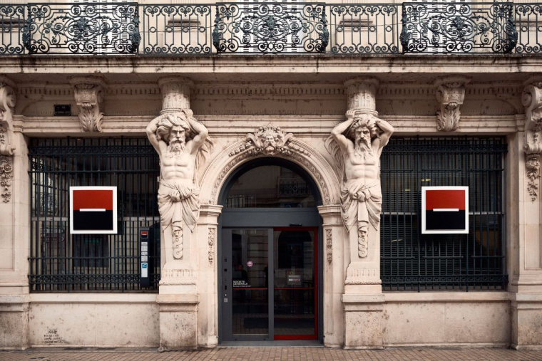 Societe generale (Crédits: Flickr - John Reynolds)