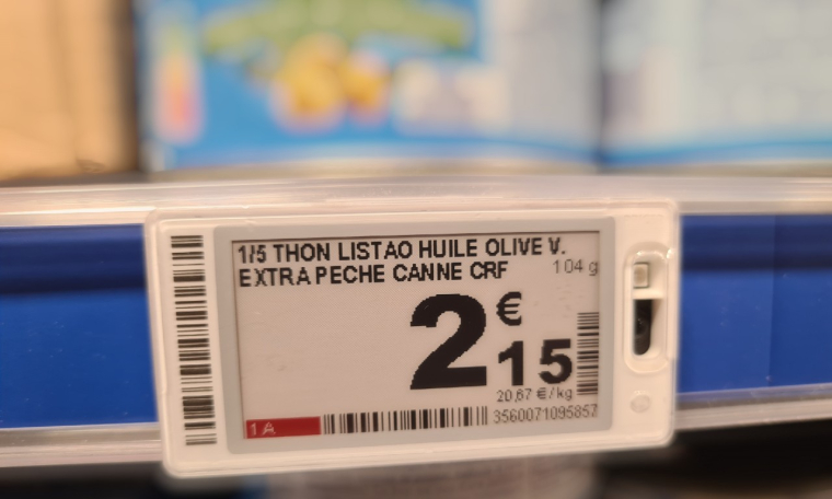 Une étiquette électronique. (crédit photo : La / Laurent Grassin )