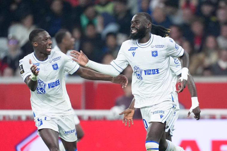 Lassine Sinayoko : « On aurait peut-être joué le titre ! »