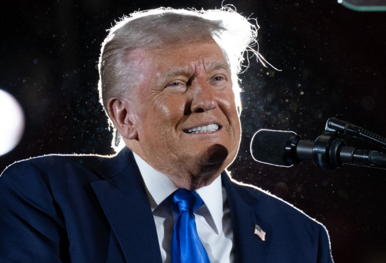 Donald Trump à Tuscaloosa, aux États-Unis, le 1er mai 2025. ( AFP / SAUL LOEB )