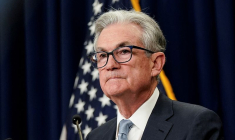 USA: LA FED "FORTEMENT DÉTERMINÉE" À FAIRE RECULER L'INFLATION, DIT POWELL